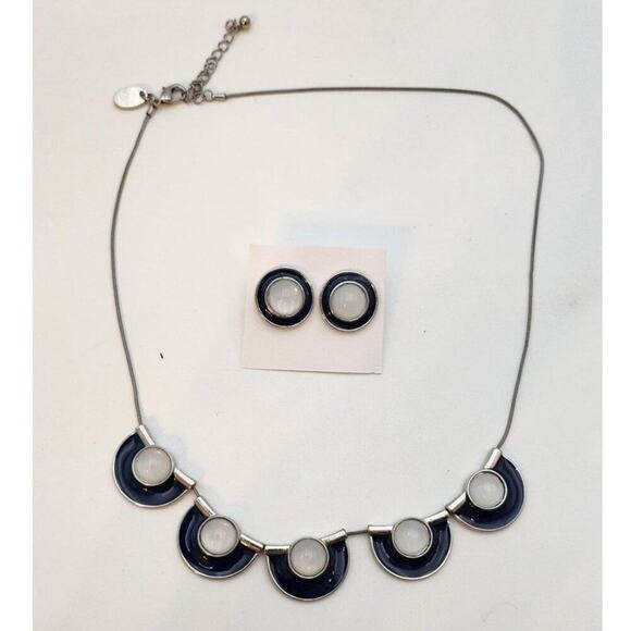 Vintage Charming Charlie Necklace and Earring Jewelry Set Navy White Classic - Picture 1 of 4